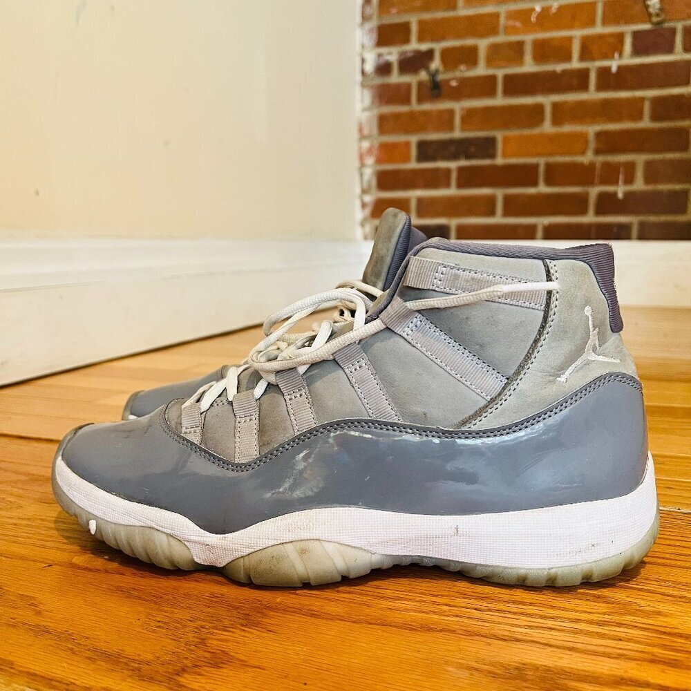 Nike Air Jordan 11 Retro High Cool Grey Sneakers Shoes Mens Size 10.5 CT8012-005